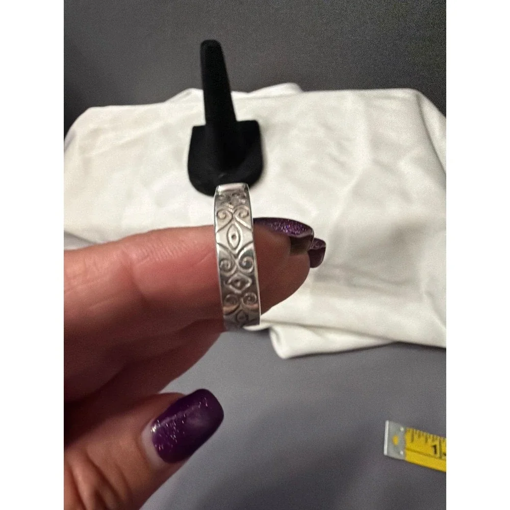 Sterling Silver Amethyst Scroll Engraved Band Ring Size 7.5 Purple Stone